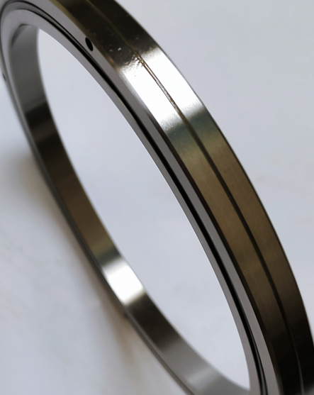 如何規避交叉滾子表面損傷的辦法？