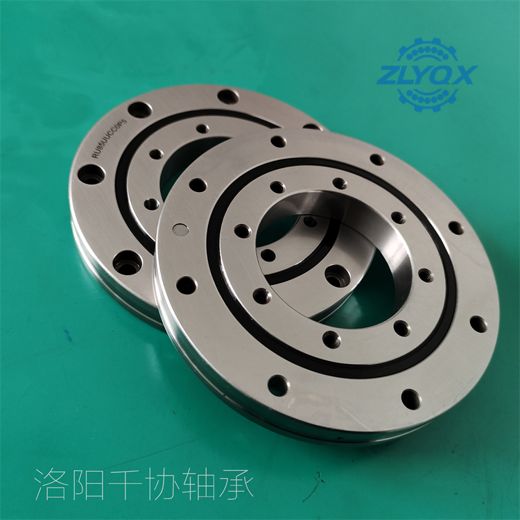 精密RU85交叉滾子軸承如何過渡配合？優勢有哪些？